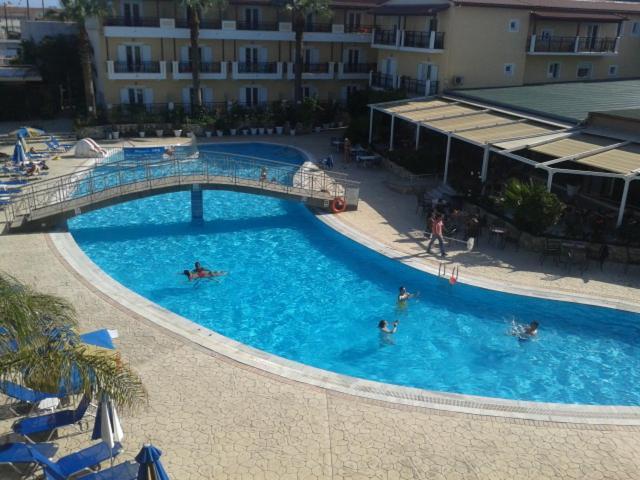 Majestic Hotel & Spa Laganas Exteriör bild